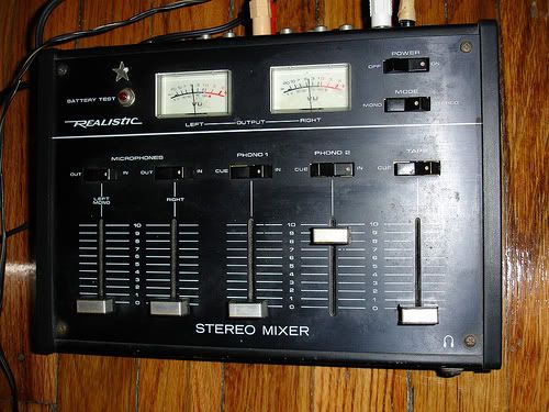 Realistic Stereo Mixer photo RealisticDJmixer.jpg