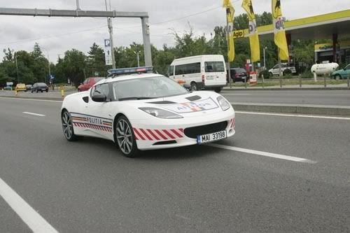 /lotuspolitiaromana.jpg