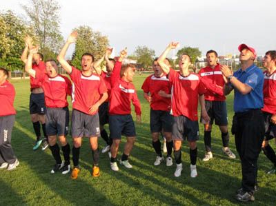 /luceafaruloradea2011.jpg