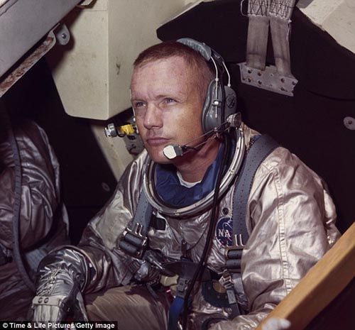 /neilarmstrong.jpg