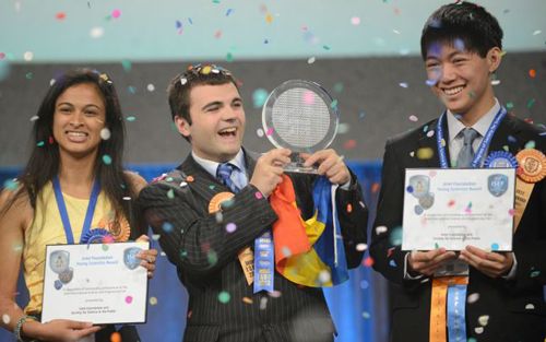 budisteanuintel2013_zpsb84527d1.jpg"