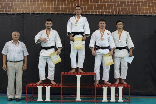 cuparomanieijudo201373_zps406ba97f.jpg