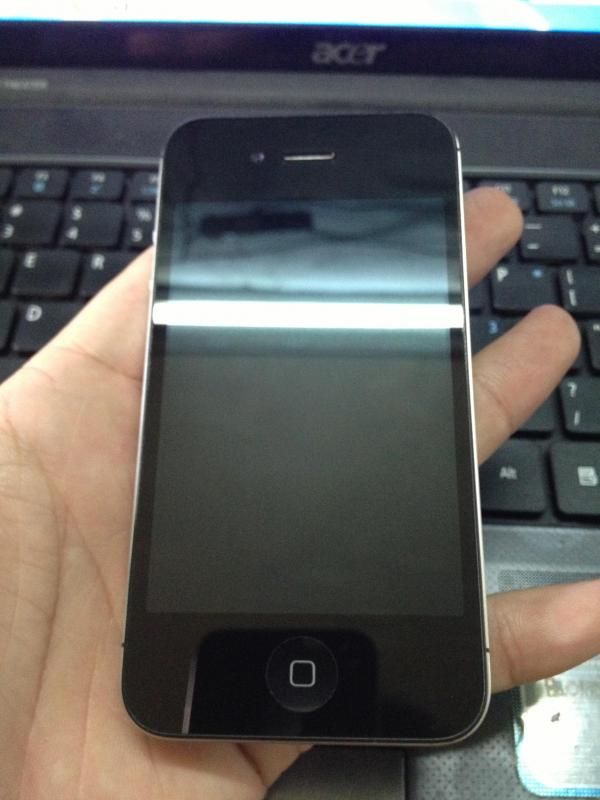 Bán iphone 4S 32G black quốc tế nguyến zin đẹp giá cực rẻ (hình thật)